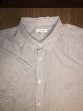 Calvin Klein Mens Shirt White Size L Printed Button Up Short Sleeve Pink Print